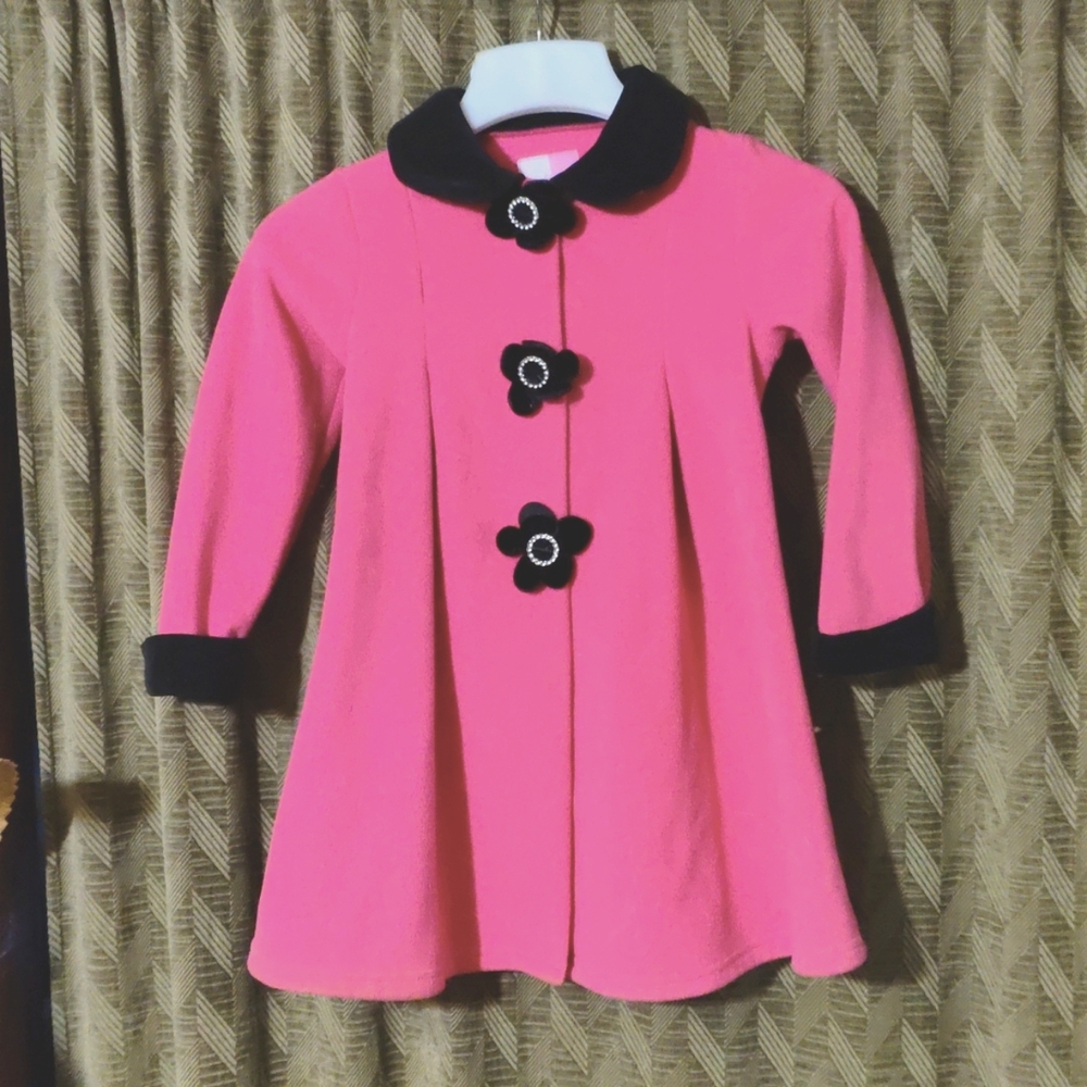 Little Girls Pink Dress Coat with Black Velvet Collar, Cuffs and Buttons.